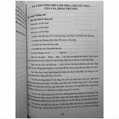 Tìm Hiểu Phong Tục, Nghi Lễ Thờ Cúng Của Người Việt & Các Bài Văn Khấn Thường Dùng - V2134D