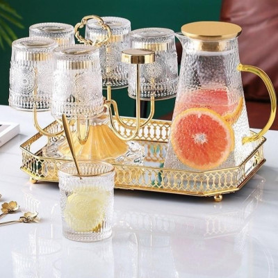 BỘ BÌNH ĐỰNG NƯỚC UỐNG THỦY TINH CHỊU NHIỆT CAO CẤP KÈM 6 CỐC, KHAY, GIÁ ÚP PHA LÊ ÁNH KIM - VD104