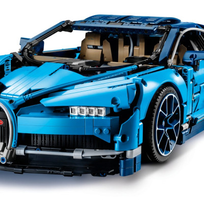 Siêu Xe Bugatti Chiron LEGO TECHNIC 42083