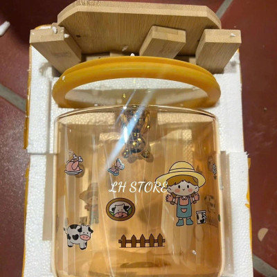 Bình Trà, Bình Đựng Nước Thủy Tinh Stiker 2.5L và 3.5L Có Vòi, Có Nắp Đậy + Tặng Kèm Kệ Gỗ - Bình Pha trà, Nước Trái Cây