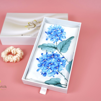 Khăn Lụa Vuông Vẽ Tay Cẩm Tú Cầu – SenSilk Silk Painting 75*75cm, Khăn Lụa Tơ Tằm Cao Cấp