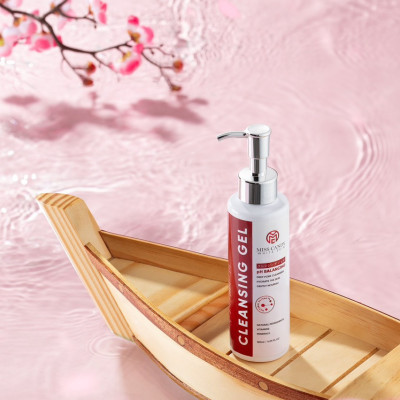[MISS CANDY] Gel Rửa Mặt Dịu Nhẹ AHA Làm Sạch Sâu CLEANSING GEL MISS CANDY 120ml,Làm Sạch Bụi Bẩn,Giảm Nhờn,Ngừa Mụn & Cân Bằng Độ PH Cho Da - Gia Tuệ House