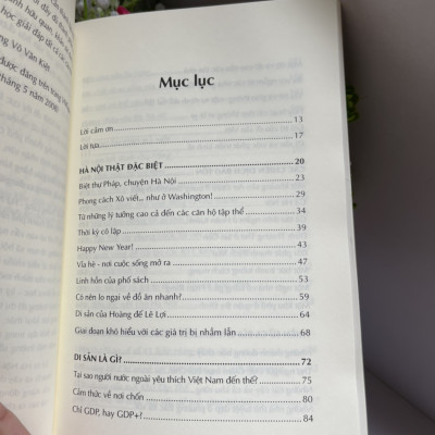 VÌ TÌNH YÊU HÀ NỘI – Tập Hợp Các Bài Viết Về Bảo Tồn Di Sản Và Phát Triển Đô Thị – Martín Rama – Tri Thức Trẻ Books