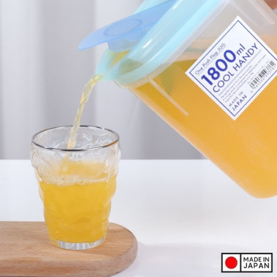 Bình đựng nước có quai Cool Handy 1.8L nội địa Nhật Bản
