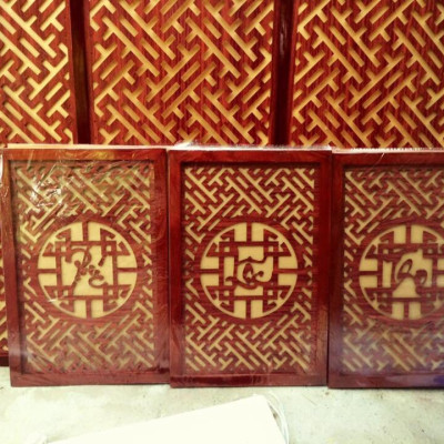 Bộ bàn thờ chung cư bằng gỗ sồi + ám khói +chữ phúc hãy chữ bất kỳ bằng gỗ sồi nga