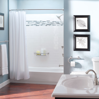 Tay vịn kèm thanh vắt khăn 60cm Moen - LR2350DCH 