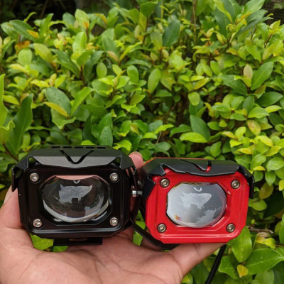 ĐÈN TRỢ SÁNG F20XP CỐT VÀNG PHA TRẮNG – BI CẦU 2 CHẾ ĐỘ MẪU MỚI SIÊU SÁNG CHO XE MÁY Ô TÔ