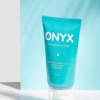 Sữa Rửa Mặt Cleansing Foam Onyx Cosmetics giúp dưỡng ẩm cho làn da (150ml)