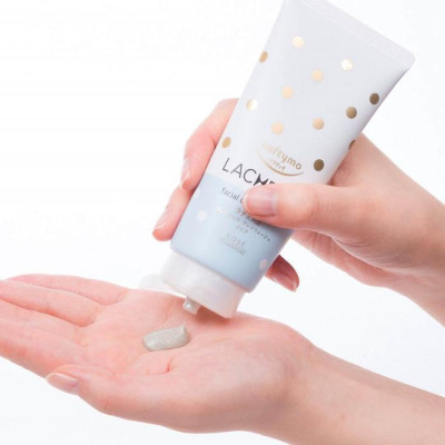 Sữa Rửa Mặt Tạo Bọt Chiết Xuất Bùn Làm Sạch Sâu Softymo Lachesca Kosé Nhật Bản (Tuýp 130G)