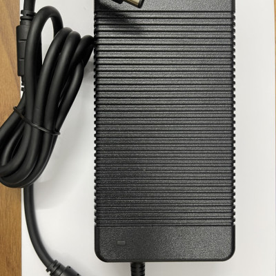 Sạc dành cho Laptop Dell 19.5V 16.92A Adapter for Dell G16 7630 i9-13900HX/RTX 4070 RTX 4060 hàng nhập khẩu.