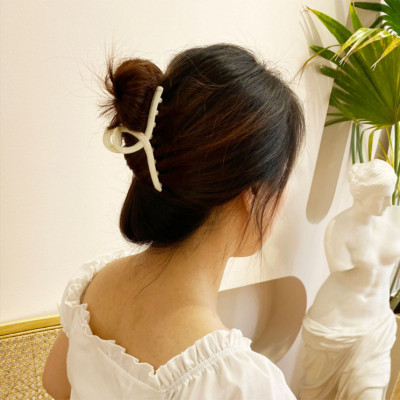 Kẹp Tóc Sau Càng Cua Phong Cách Thời Trang Nhẹ Nhàng KT18