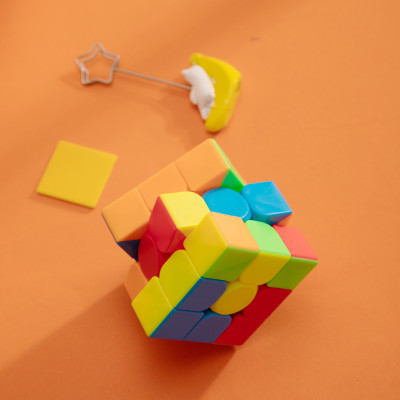 Rubik cube khối rubik 4x4, 2x2, 3x3, tam giác, biến thể Deli - Trò chơi trí tuệ - 74503 / 74507 / 74508 / 74509 / 74512 / 74521 / 74522