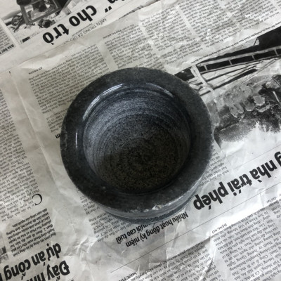 Lư hương, bát hương, bát nhang trang trí bàn thờ đá cẩm thạch vân đen