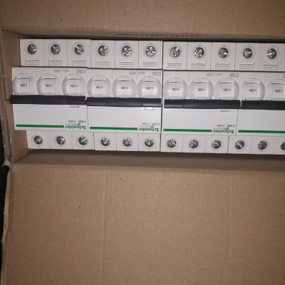 Cầu dao A9F74350 Schneider