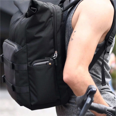 Hộp Đựng Tai Nghe, Cáp Sạc, Pin Sạc Dự Phòng, Ổ Cứng giúp bảo vệ phụ kiện di động / laptop 19x10x4cm - Hàng chính hãng