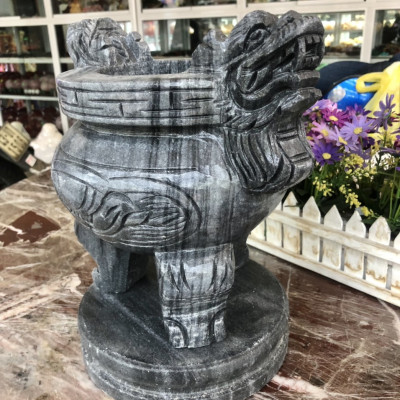 Lư hương, bát hương, bát nhang chạm rồng thờ cúng trang trí bàn thờ, mộ đá cẩm thạch vân đen - Cao 30cm