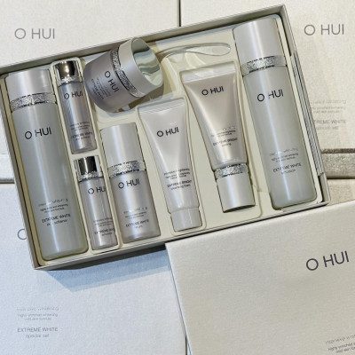 Bộ Dưỡng Trắng Da OHUI Extreme White Set 4pcs Special Set