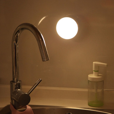 Đèn LED cảm ứng, cảm biến thông minh không dây, Pin sạc, nhận diện người có nam châm gắn tường xoay 360 độ làm đèn học, cho phòng ngủ, nhà vệ sinh, cho tủ quần áo, cầu thang, ban công, hành lang - MH2011