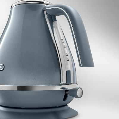 Ấm Đun Nước DeLonghi KBOT2001 - Hàng Chính Hãng