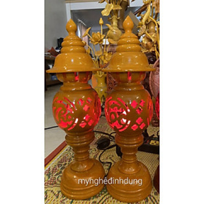 Cặp đèn thờ bằng gỗ khắc chữ  phúc lộc thọ gỗ xà cừ kt cao 50cm 