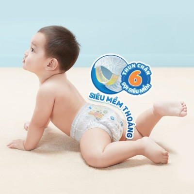 Tã Quần Cao Cấp Moony Nhật Bản bé gái L44 [Tặng 8 miếng Moony Natural cùng size]