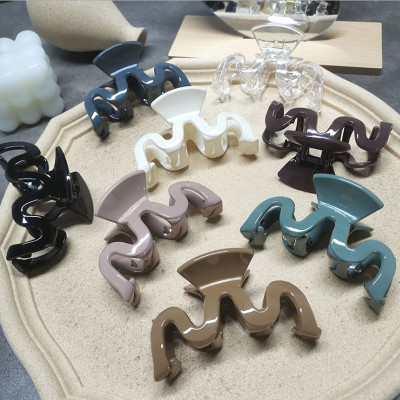 Kẹp Tóc Càng Cua Hàn Quốc Dễ Thương Với Thiết Kế Tinh Tế