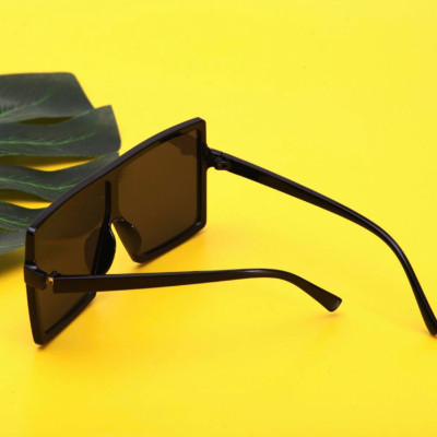 Kính xinh, Kính râm Nữ Mắt vuông nhựa thời trang + tặng Tuavit Kính xinh mini tiện lợi