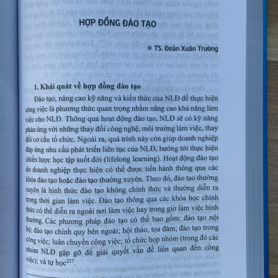 Hợp đồng trong lĩnh vực lao động