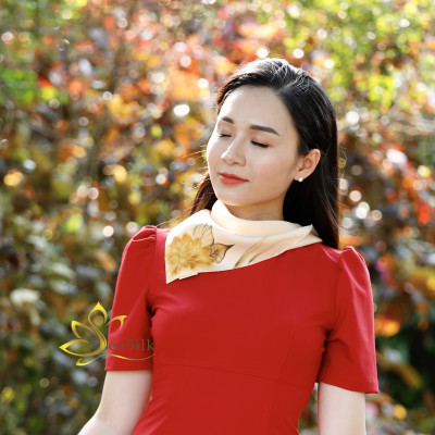 Khăn Lụa Vẽ Tay 3D Thời Trang SenSilk Dahlia, Quà Tặng Lụa Tơ Tằm 55x55cm, Khăn lụa vuông vẽ tay cao cấp, Lụa Bảo Lộc Vẽ Tay