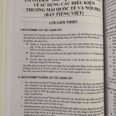  Incoterms 2020 - Quy tắc của ICC về sử dụng các điều kiện thương mại quốc tế và nội địa (Song ngữ Anh - Việt)