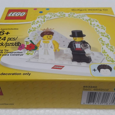 Bộ lắp ráp Kỷ Niệm Ngày Cưới - LEGO 853340 (24 Chi Tiết)