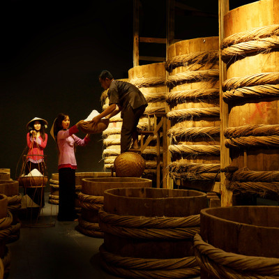 Nước Mắm Tĩn mini du lịch 40N đạm tự nhiên chai thủy tinh 60ml nước mắm rin nguyên chất truyền thống sạch là cốt nhĩ từ cá cơm than sánh đặc thịt cá không chất bảo quản