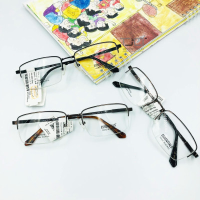 GỌNG KÍNH NAM, PHOM VUÔNG, TITANIUM, HÀNG CHÍNH HÃNG ESSENTIALS E50001