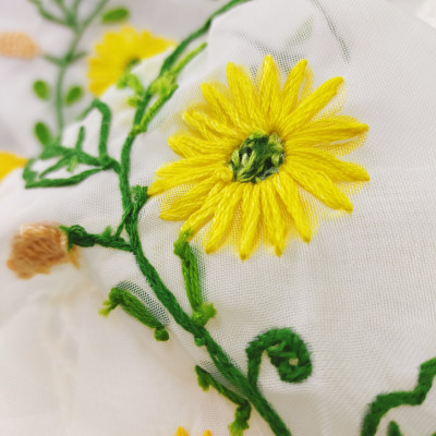 Khăn phụ nữ Chăm (thêu tay)