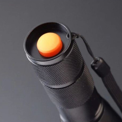 Bộ 1 đèn pin siêu sáng C’MON GUARD XML-T6 LED 10W Và 1 Pin UF01