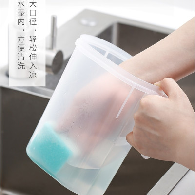 Bình đựng nước có quai Cool Handy 1.8L nội địa Nhật Bản