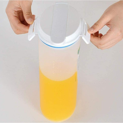 Bình nước nắp khóa YAMADA 2.0L & 2.7L, thiết kế nắp khóa 2 chiều tiện lợi & tiết kiệm không gian - nội địa Nhật Bản
