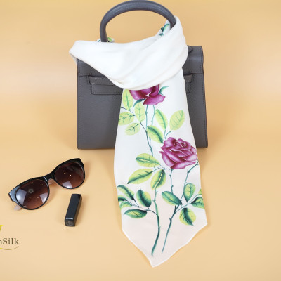 Khăn Vuông Lụa Vẽ Tay Hoa Hồng SenSilk, Khăn Lụa Thời Trang Cao Cấp 75*75cm