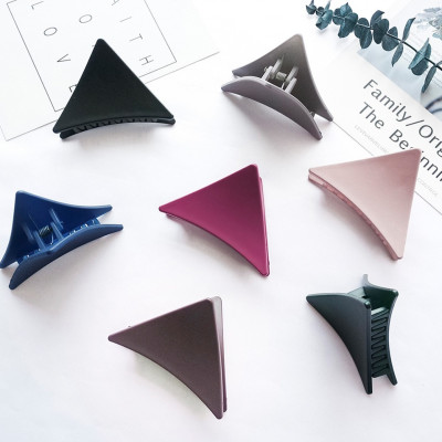 combo 2 kẹp tóc hình tam giác nhỏ xinh