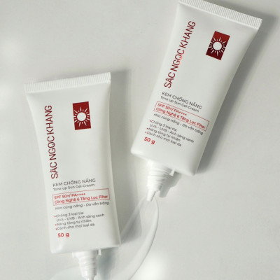Kem chống nắng Sắc Ngọc Khang 50g giúp chống nắng hiệu quả với chỉ số SPF50, PA++++