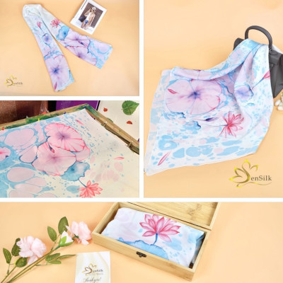 Khăn Lụa Tơ Tằm Thủy Ấn Vẽ Tay Hoa Sen Xanh – SenSilk, Khăn Choàng Đẳng Cấp