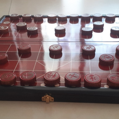 Cờ tướng gỗ hương và quân cờ gỗ hương