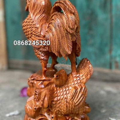 Tượng gia đình gà mẫu tử bằng gỗ hương đá kt cao 30×15×12cm 