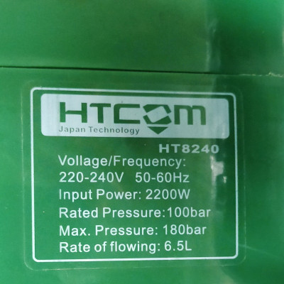 MÁY XỊT RỬA XE CAO ÁP HTCOM HT8240 (2200W)- HÀNG CHÍNH HÃNG