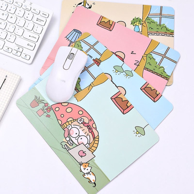 Miếng Lót Chuột Máy Tính Họa Tiết Dễ Thương Tươi Tắn (Giao Mẫu Ngẫu Nhiên)