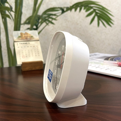 Đồng hồ Rhythm 8RE674WR03 – Kt 10.0 x 10.3 x 5.7cm, 110g. Vỏ nhựa, dùng PIN