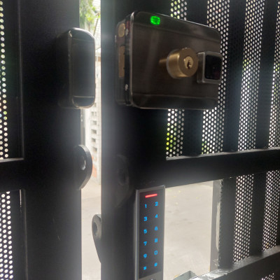 Đầu đọc vân tay kiểm soát ra vào quản lý qua app Tuya Wifi HF3 (100 vân tay) - HFD1 ( 500 vần tay) - Hàng nhập khầu