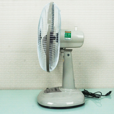 Quạt bàn B4 Senko B1616 - Màu ngẫu nhiên - Hàng Chính Hãng