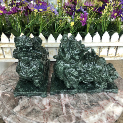 Cặp Tỳ Hưu phong thủy đá ngọc Ấn Độ có đế - Dài 15 cm