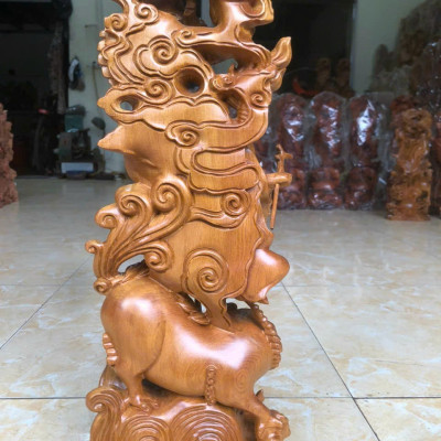 Tượng đạt ma sư tổ bằng gỗ bách xanh thơm ngọt kt cao 50×17×10cm 